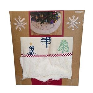 Allen + Roth Christmas Tree Skirt NIB Quaint Tree Design Linen Feel & Fluffy Fur